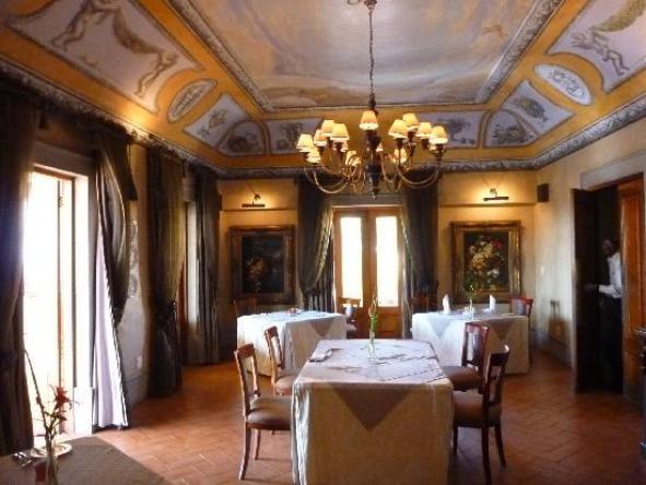 Castello Di Monte - Dining Hall 
